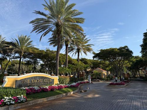 111-123 Yacht Club Way, Hypoluxo, FL, 33462-6083 | Card Image