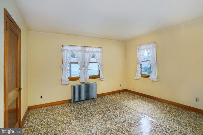 1042 Weisstown Rd, House other with 3 bedrooms, 1 bathrooms and null parking in BOYERTOWN PA | Image 13