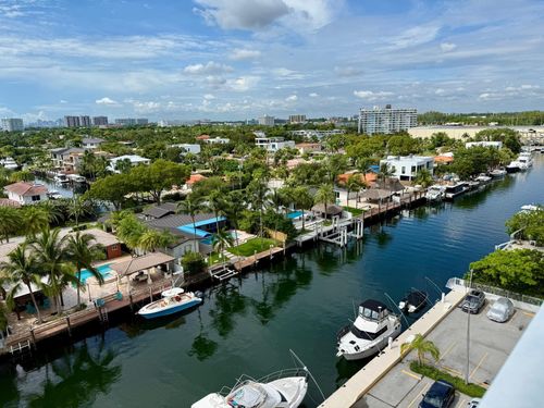 apt-906-2000 Ne 135th St, North Miami, FL, 33181-2164 | Card Image