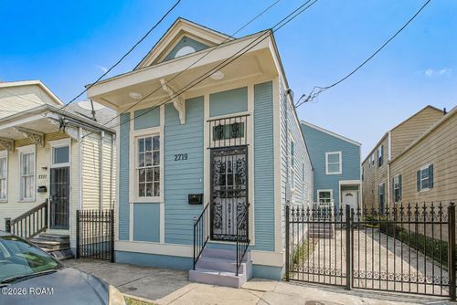 2719 1st Street, New Orleans, LA, 70113 | Card Image