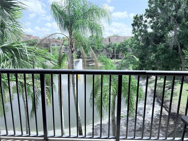 APT-304 - 9033 Wiles Rd, Condo with 2 bedrooms, 2 bathrooms and null parking in Coral Springs FL | Image 24