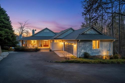 8599 Burnt Chimney Rd, Wirtz, VA, 24184-4481 | Card Image