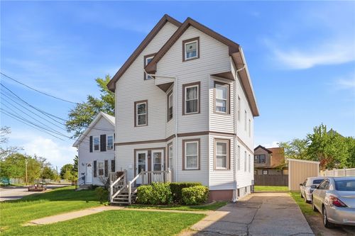 10 Molter Street, Cranston, RI, 02910 | Card Image