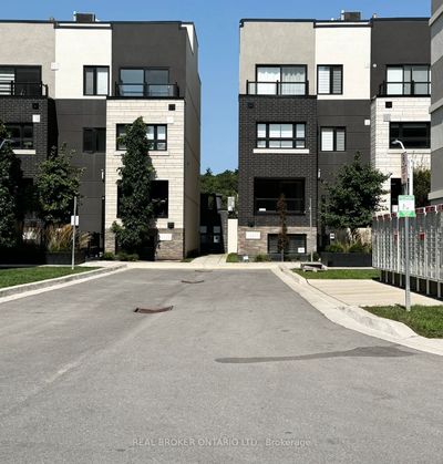 205 - 1137 Cooke Blvd, Condo with 1 bedrooms, 1 bathrooms and 1 parking in Burlington ON | Image 1