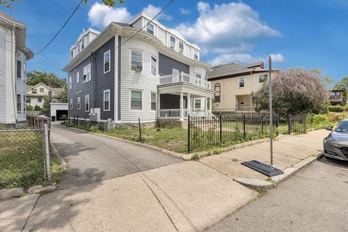 36 Brookledge Street, Boston, MA, 02121 | Card Image