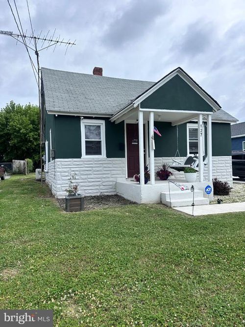 127 Roosevelt Ave, DOVER, DE, 19901-4415 | Card Image