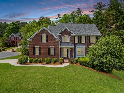 1552 Brentwood Dr, Marietta, GA, 30062-2045 | Card Image