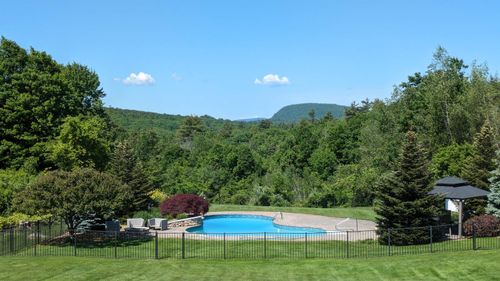 144 Pulpit Rd, Bedford, NH, 03110-4238 | Card Image