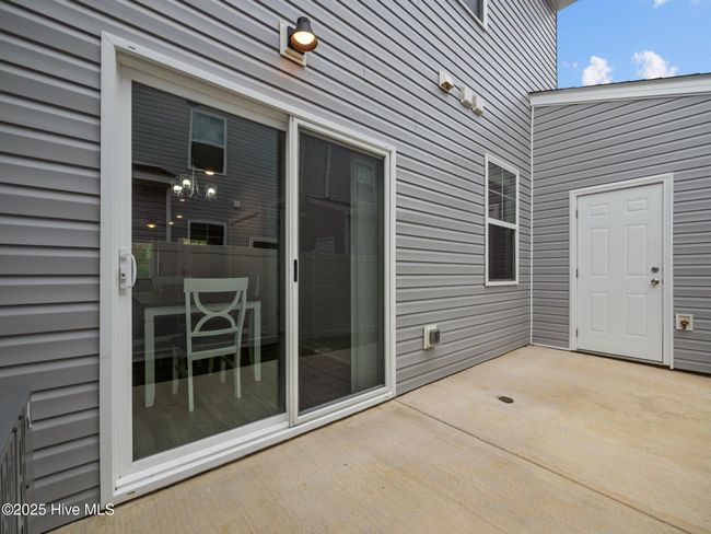 266 Sandy Cove Ln, Townhouse with 3 bedrooms, 4 bathrooms and null parking in Sneads Ferry NC | Image 7