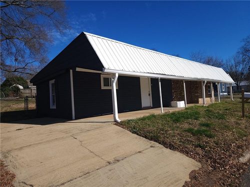 31 E 16th St Sw, Rome, GA, 30161-6383 | Card Image