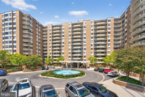 607-3001 Veazey Ter Nw, WASHINGTON, DC, 20008-5402 | Card Image
