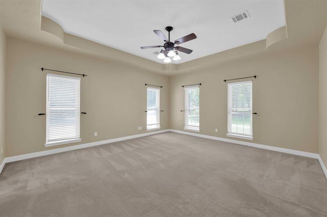 Primary Bedroom. | Image 21
