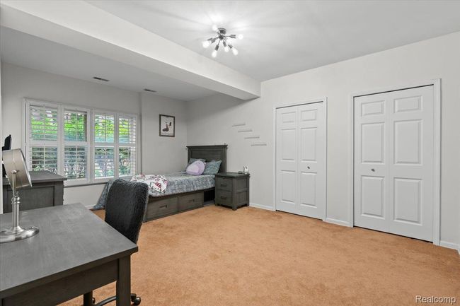 Bedroom #5 | Image 38