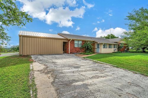 10057 N 2250 Road, Tract 2, Arapaho, OK, 73620 | Card Image