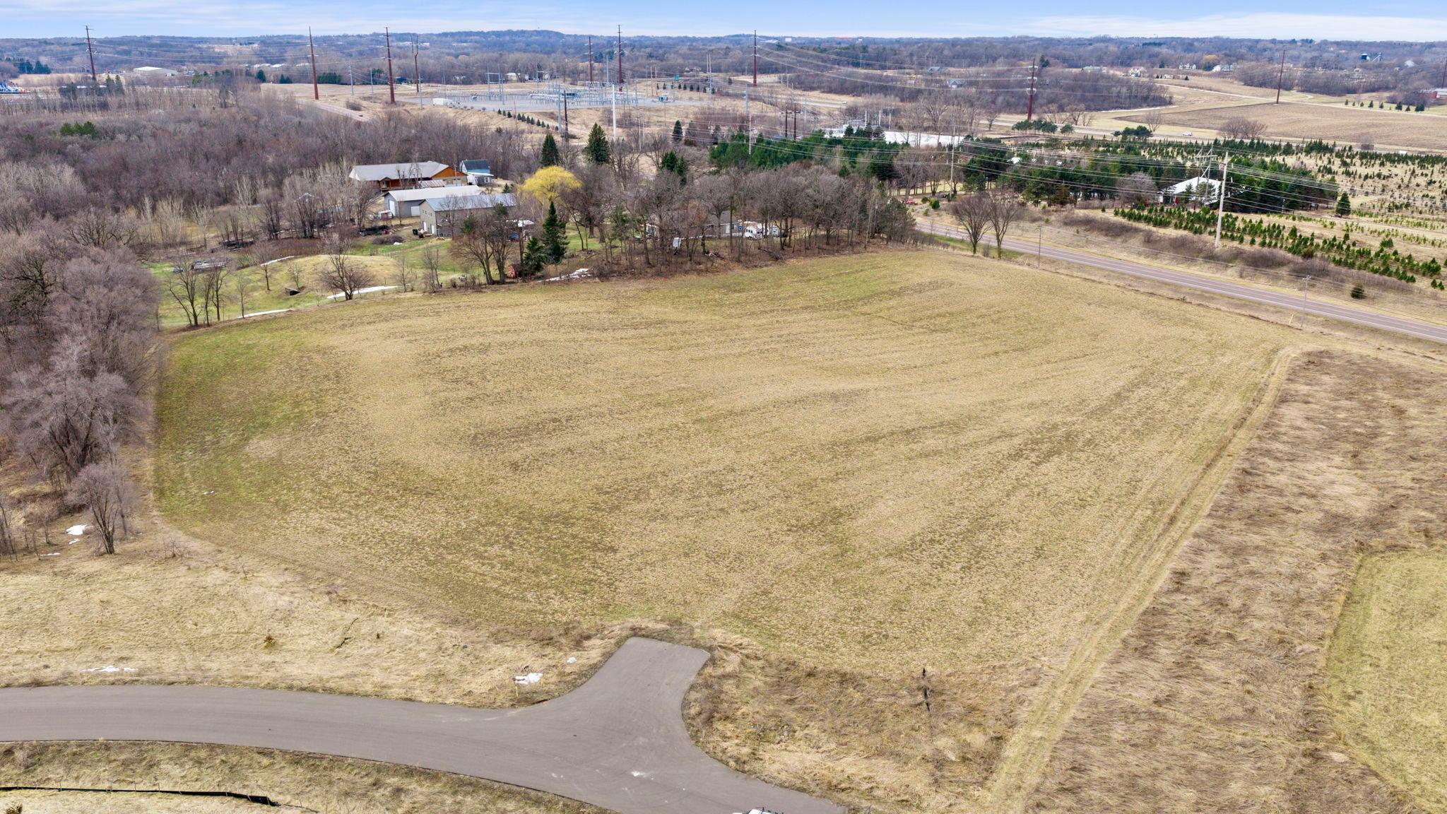 Land in Lakeville