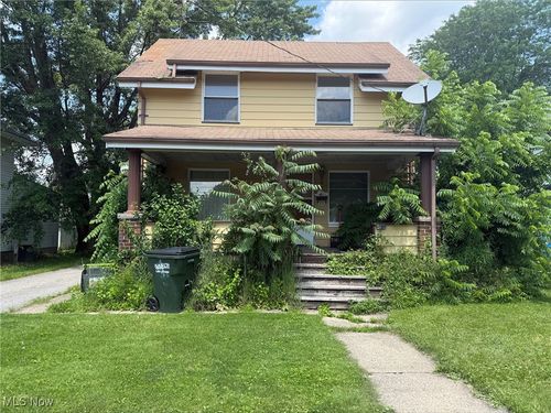 315 Superior St, Newton Falls, OH, 44444-1750 | Card Image