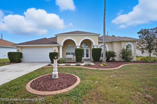 3352 St Ives Blvd, Spring Hill, FL, 34609-3155 | Card Image