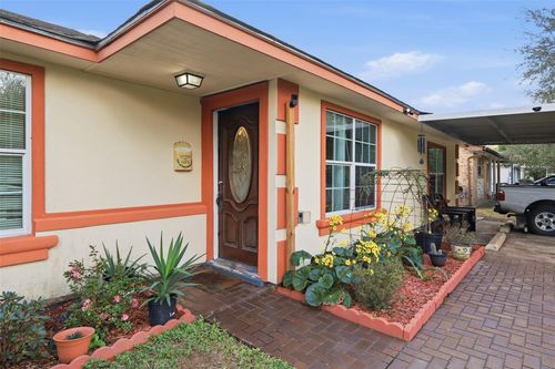 2706 Sweetgum St, Pasadena, TX, 77502-5754 | Card Image