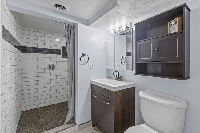 1028 Roseanne Ave, House other with 3 bedrooms, 2 bathrooms and 5 parking in Pittsburgh PA | Image 31