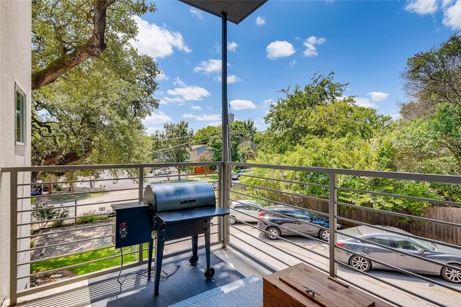 2nd floor balcony | Image 13