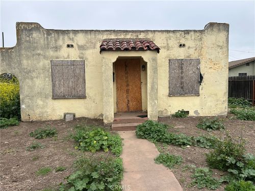 261 Tognazzini Ave, Guadalupe, CA, 93434-1527 | Card Image