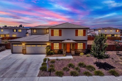 730 Daybreak Dr, Dixon, CA, 95620-3926 | Card Image