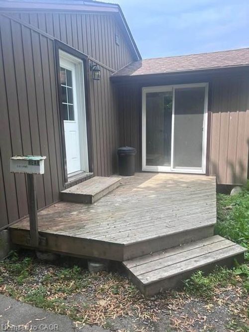 rear-413 Cedar St, Dunnville, ON, N1A2J2 | Card Image