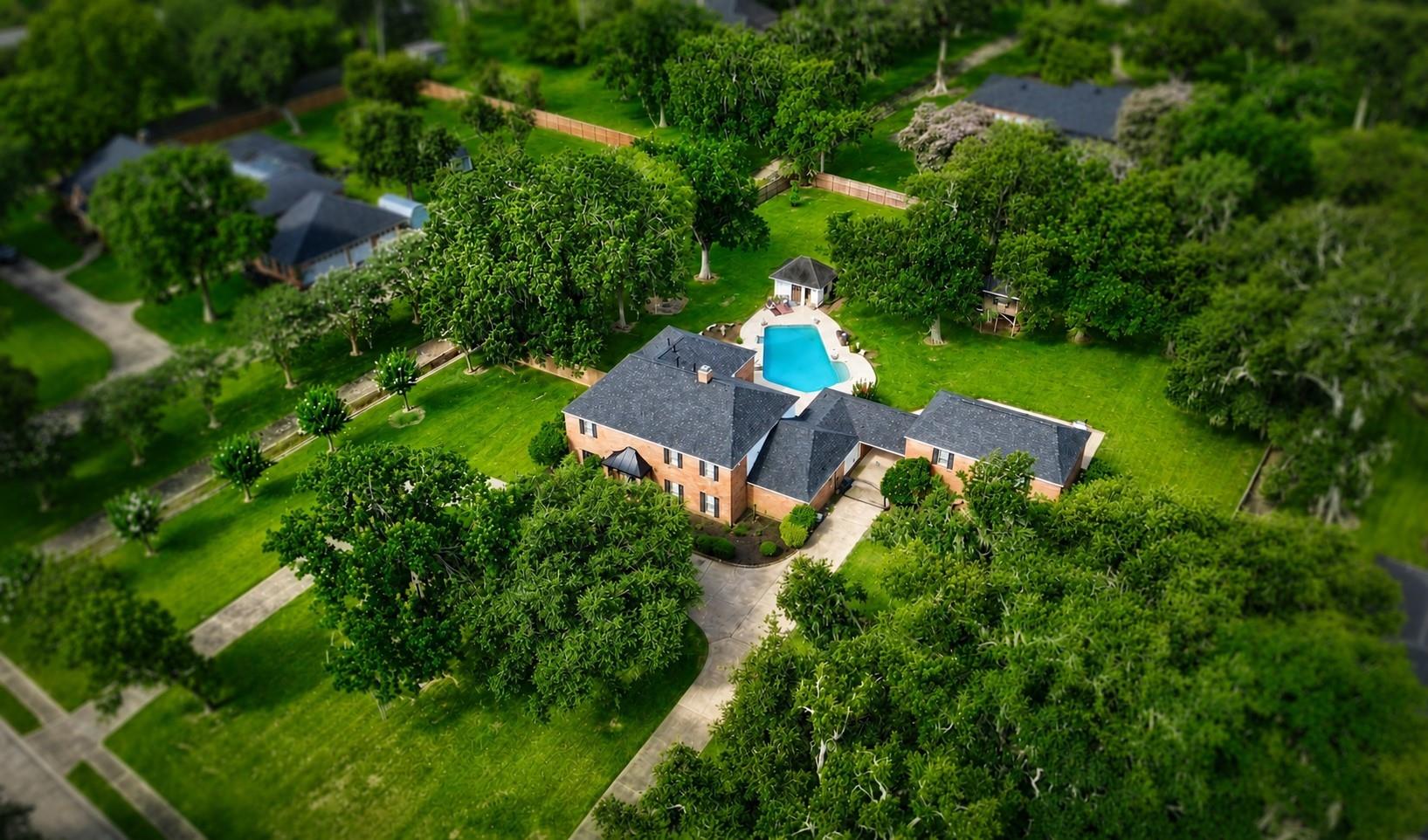 Residential in Lake Jackson