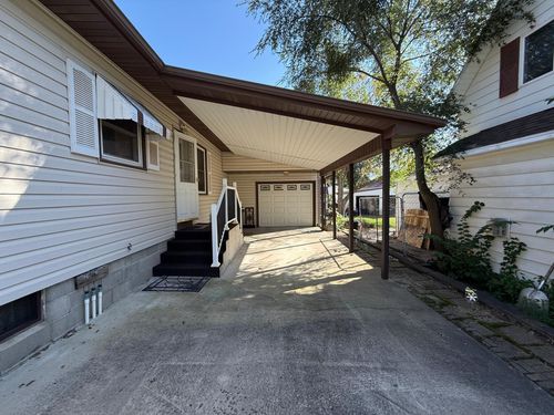 845 9th Ave, Granite Falls, MN, 56241-1220 | Card Image