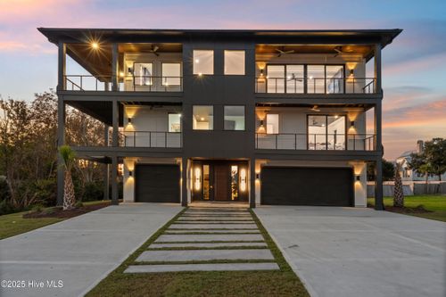 141 Dogwood Ln, Hampstead, NC, 28443-2022 | Card Image