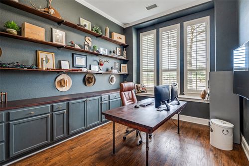 8025 Strathmill Dr, The Colony, TX, 75056-6511 | Card Image