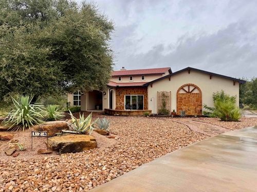 124 Trophy Oak Trl, Marble Falls, TX, 78654-2083 | Card Image