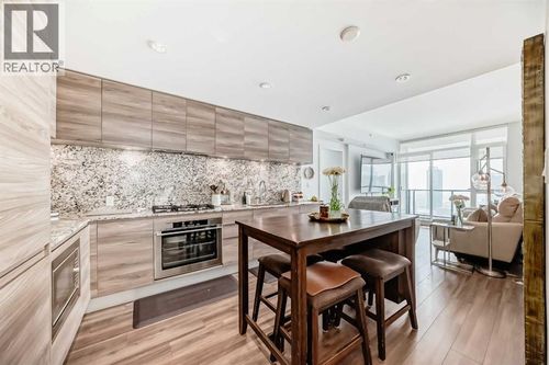 310 12 Ave Sw, Calgary, AB, T2R1B5 | Card Image