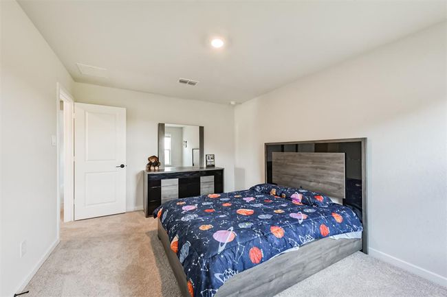 21606 Laggan Cliff Ln, House other with 5 bedrooms, 3 bathrooms and 2 parking in Cypress TX | Image 38