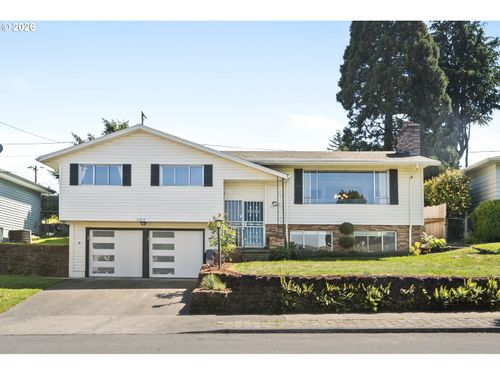 10818 Se Clay St, Portland, OR, 97216-3112 | Card Image