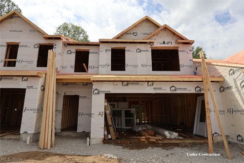 3556 Bushwillow Drive, Green, OH, 44685 | Card Image