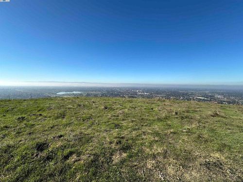 3 Morrison Canyon Rd, Fremont, CA, 94536 | Card Image
