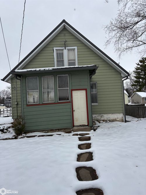 1616 S 13th St, Burlington, IA, 52601-3709 | Card Image