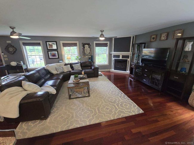 11 Pine Knolls Dr, House other with 3 bedrooms, 2 bathrooms and null parking in Killingly CT | Image 13