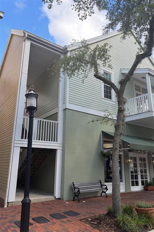 apt-b-5202 Sw 91st Ter, Gainesville, FL, 32608-7172 | Card Image