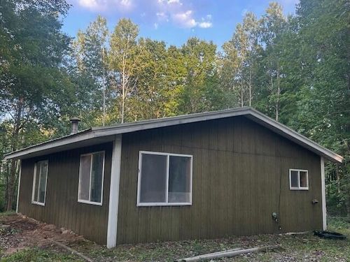 15711 M 115, Marion, MI, 49665-8408 | Card Image
