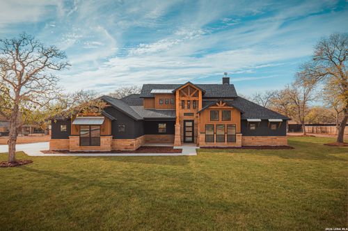 192 Bobby Lynn Dr, Adkins, TX, 78101-2775 | Card Image