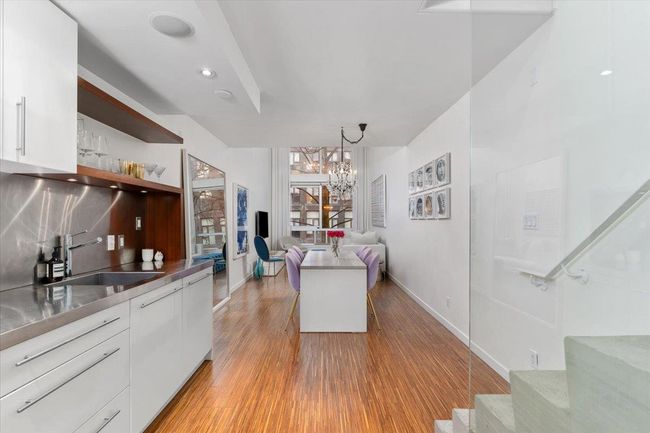 305 - 36 Water St, Condo with 1 bedrooms, 2 bathrooms and 1 parking in Vancouver BC | Image 11