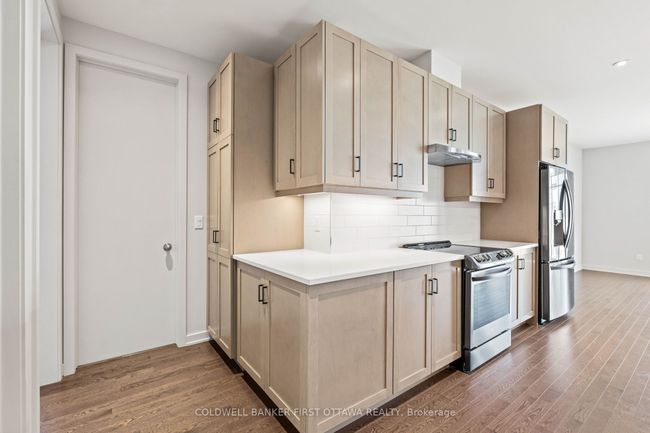 945 Islington Way, House other with 4 bedrooms, 4 bathrooms and 4 parking in Ottawa ON | Image 9