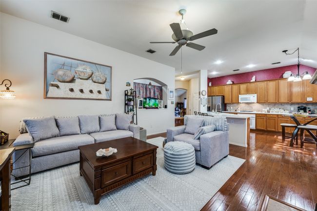 1699 Garrison Dr, House other with 4 bedrooms, 2 bathrooms and null parking in Frisco TX | Image 8