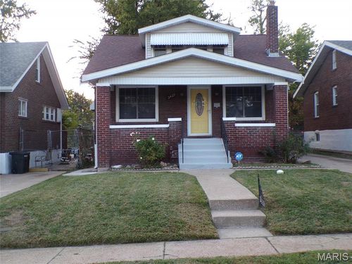 3429 Pine Grove Ave, Uplands Park, MO, 63121-5441 | Card Image