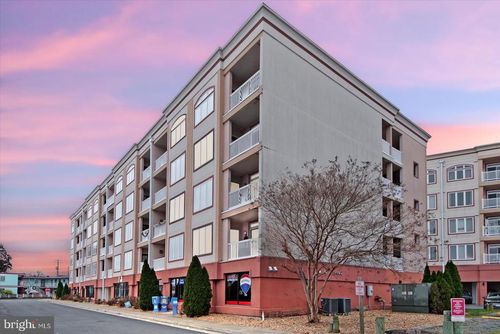 unit-206-100 Taylor St, COLONIAL BEACH, VA, 22443-2365 | Card Image