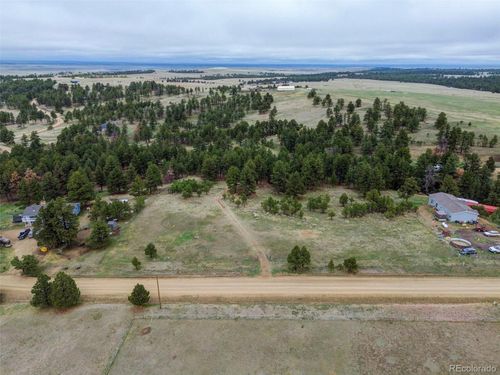24249 Agate Trl, Deer Trail, CO, 80105-7918 | Card Image