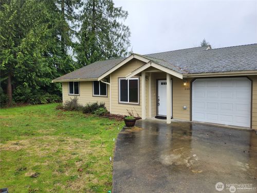 240 Poplar St, Port Orchard, WA, 98366-2526 | Card Image