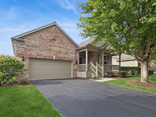 2173 Sandpiper Way, Elgin, IL, 60124-4359 | Card Image